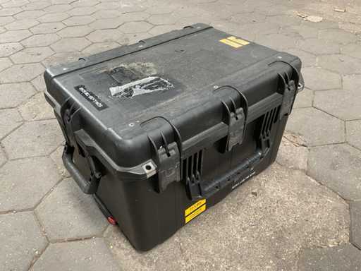 Transport box