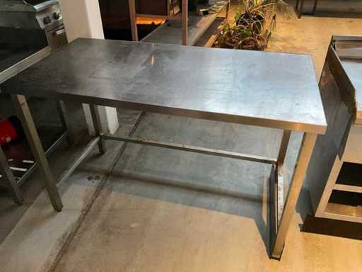 Tavolo da lavoro in acciaio inox