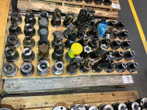 HSK100 Tool Holders and Milling Cutters with WP (50x)