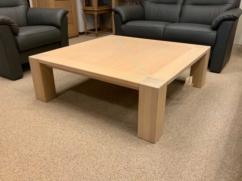 Couchtisch