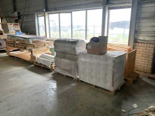 Pallet of building materials (8x)