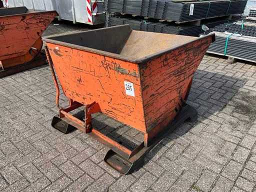 Forklift tipper