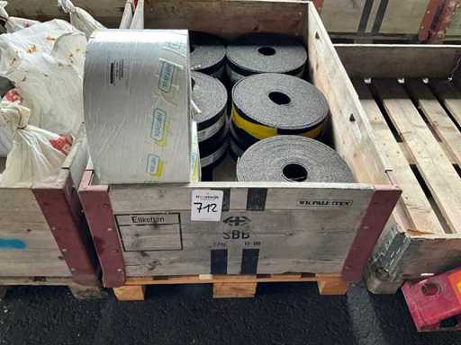 Lots of soundproofing tapes