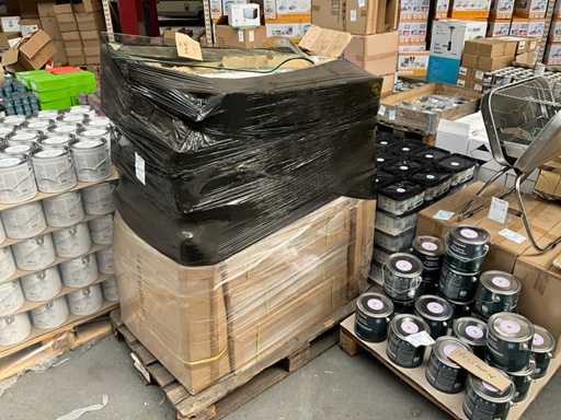 Série d’étagères en verre