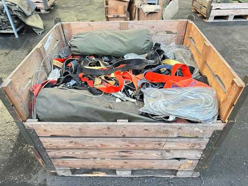 Batch of tyres and cables