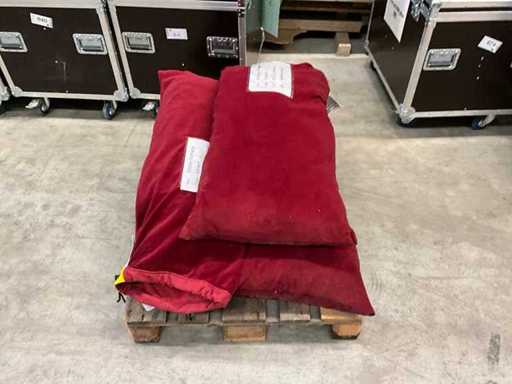 Konvolut Molton, Vorhang einseitig geöst, schwarz, schwere Qualität, unten Bleiband, B1, verpackt in einen Kordelsack 4 Sück