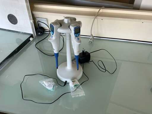 BioHit Pipettes (2x)