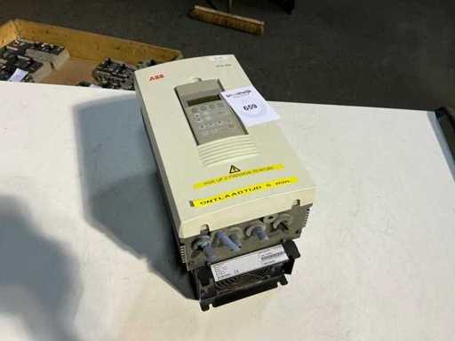 ABB ACS600 Frequentieregelaar