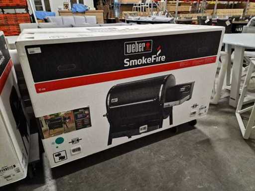 Weber SmokeFire EX6 GBS Black Pellet Barbecue met Weber Connect