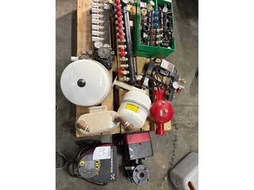 Partij diverse CV / verwarming onderdelen