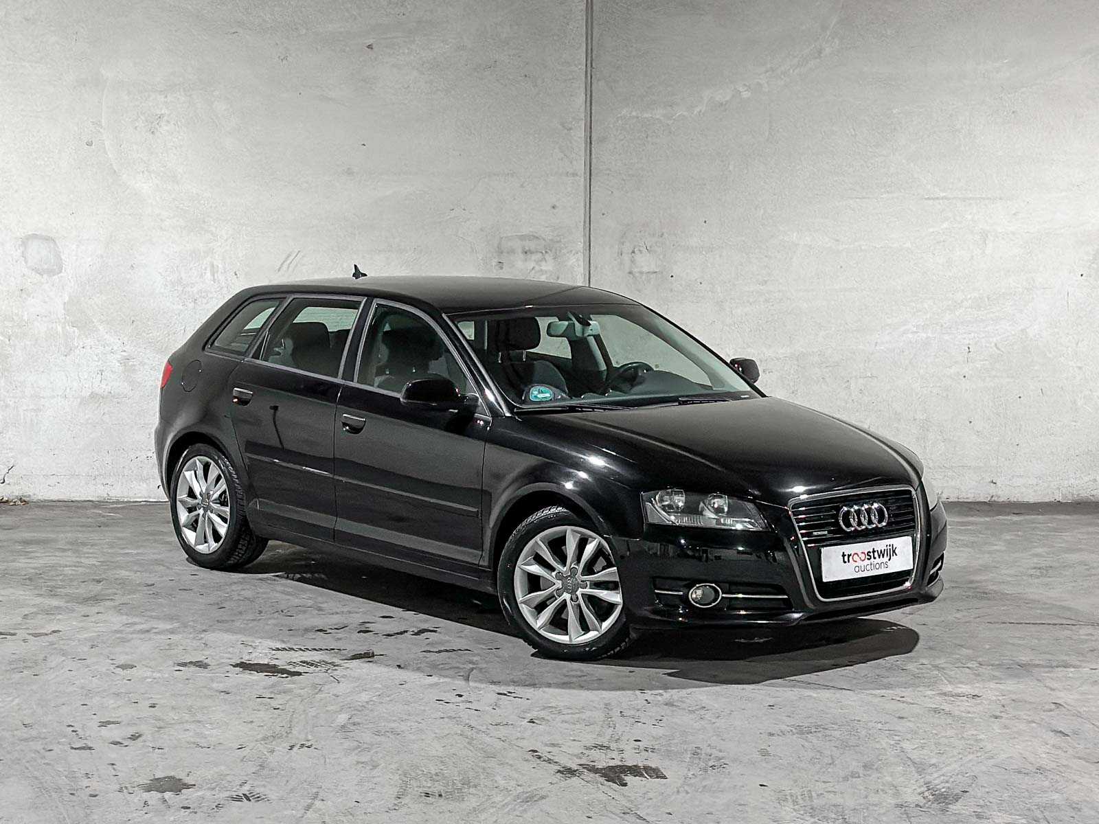 Audi A3 Sportback 1.8 TFSI Quattro Ambition Business Edition 160pk 2011 (Origineel-NL), 04-RBV-3