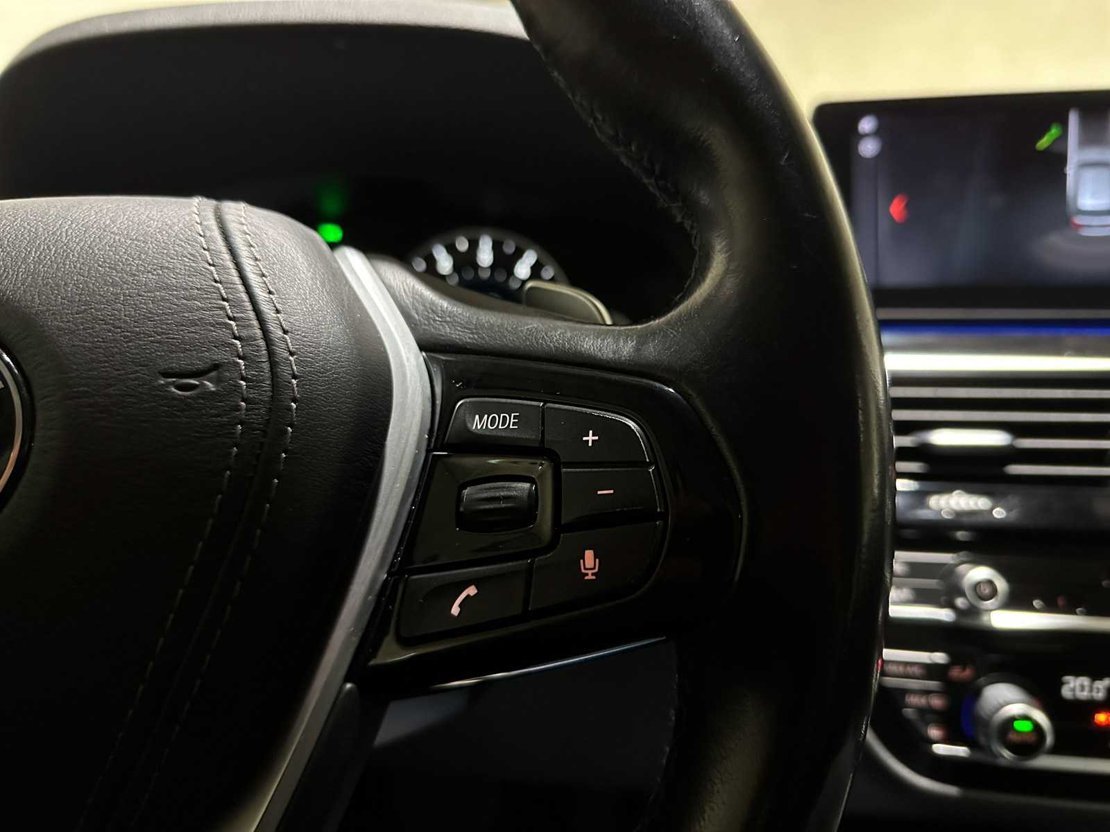 BMW 520i Touring High Executive Sport-Line 5-serie 184pk 2019, XG-208-V