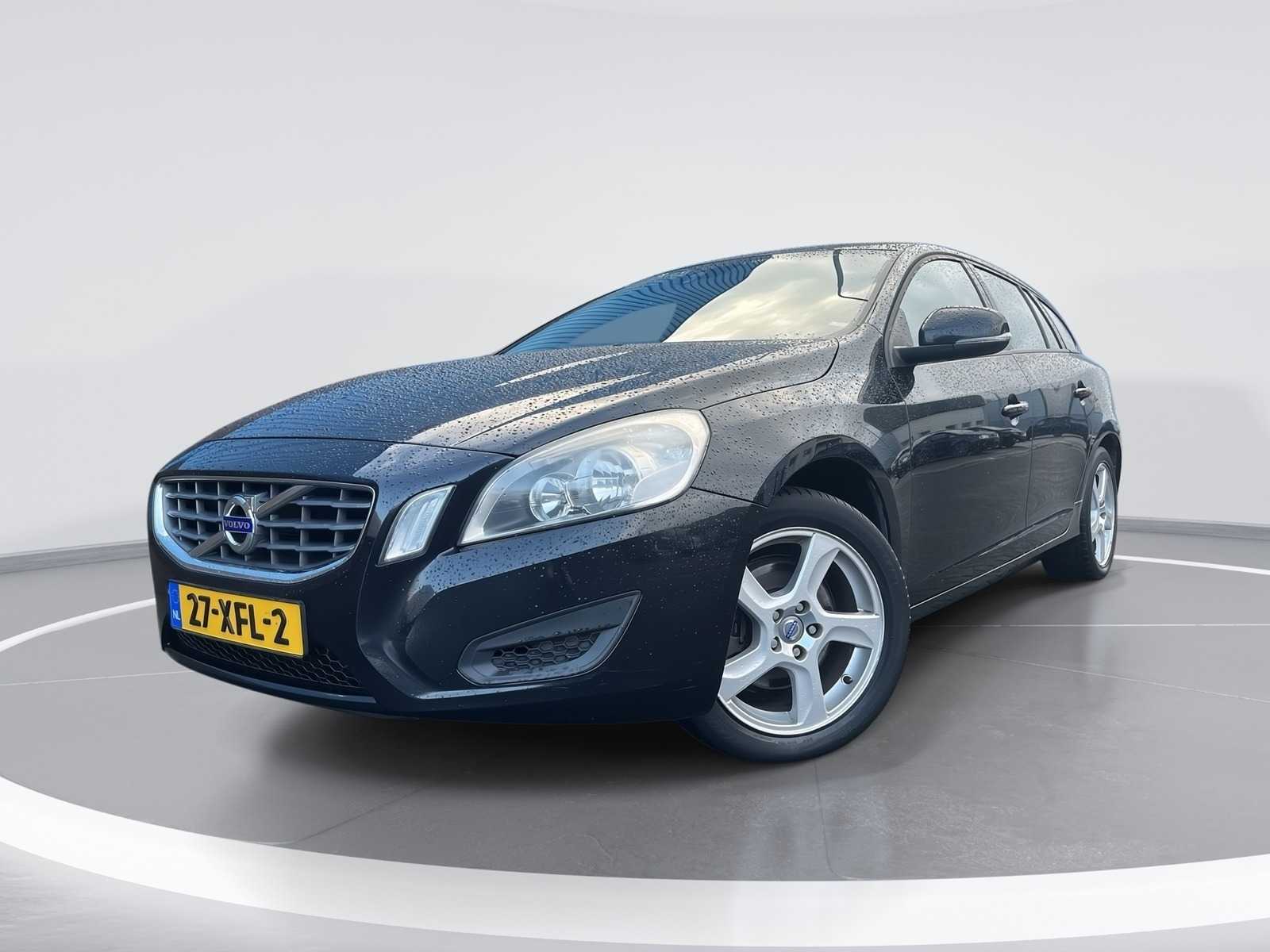Volvo V60 1.6 T3 Kinetic Car 2012 | 27-XFL-2