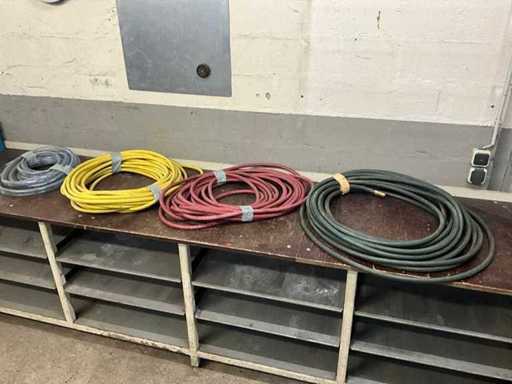 Diverse water en luchtslangen (4x)