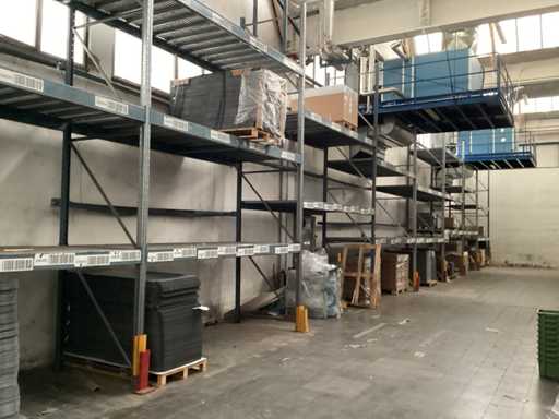 SACMA Pallet shelving