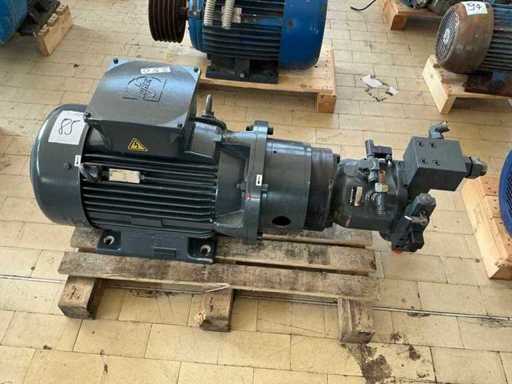 Materials and warehouse stocks