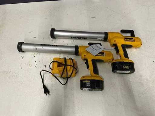 DeWalt DC547 Accu kitpistool (2x)