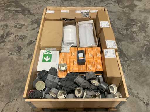 Partia materia?u instalacyjnego