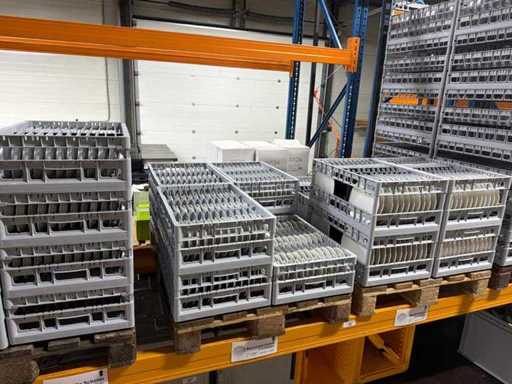 Partia zastawy stołowej