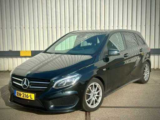 Mercedes-Benz B180 Automatik; RN-216-L