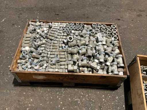 Leichte und schwere T-Stücke & Winkelverschraubungen