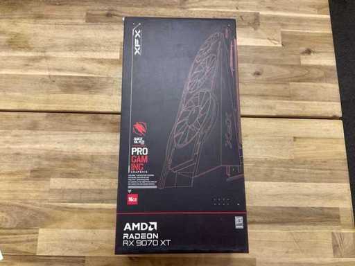 AMD Radeon RX 9070 XT