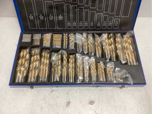 HSS 230 delig borenset