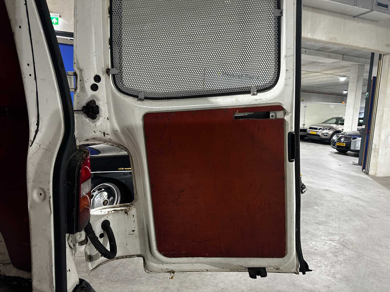 Volkswagen Transporter 2.5 TDI 340 DC 131pk 2006 (Origineel-NL) Dubbele Cabine, 23-BZ-JN