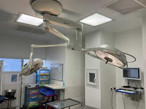 ALM - Scytische lamp in de operatiekamer