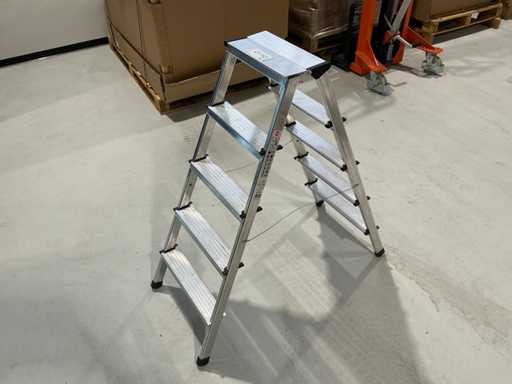 HAILO L90 Step ladder