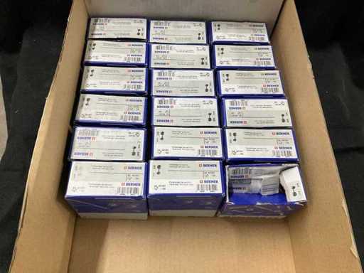 Berner Regalhalter 441301 (18x)