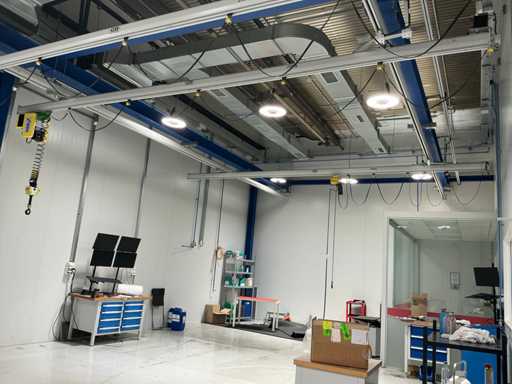 INDEVA LIFTRONIC K 125 R Weightless manipulator on rail
