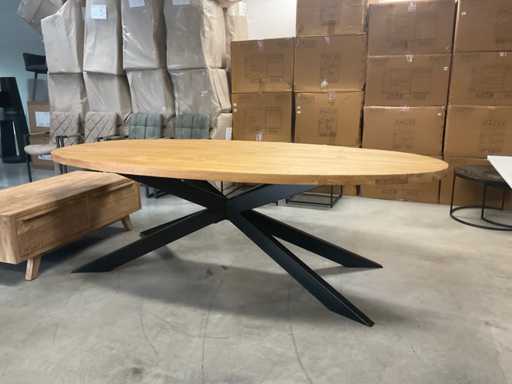 Table de salle à manger en bois massif