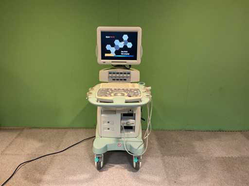  Sistemul de ultrasunete Esaote MyLab 70 cu o singură sondă