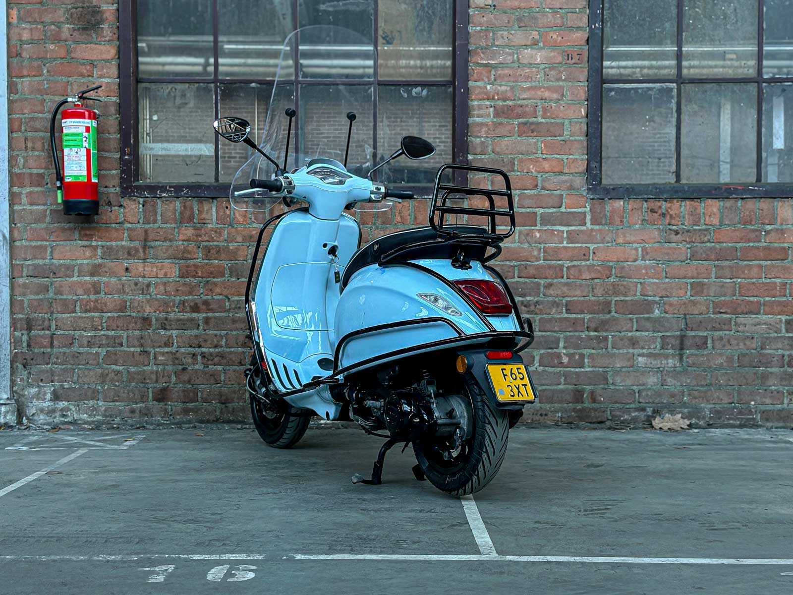 Piaggio Vespa Sprint 4T 2014 Scooter, F-653-XT