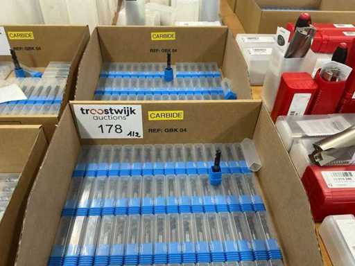 Solid carbide cutter (130x)