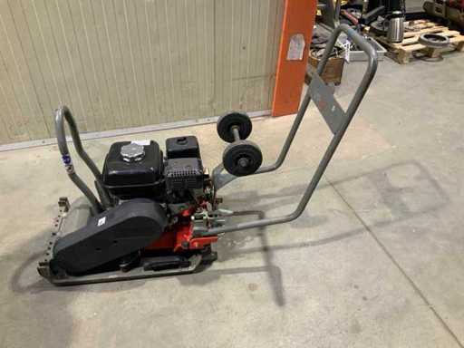 Compacteur de plaques Wacker VP1340