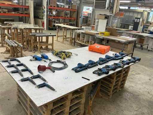 Lotto di vari utensili pneumatici