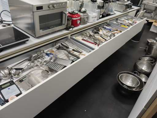 Partij bestek en toebehoren