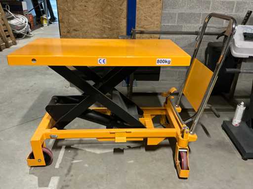 Hydraulic Lift Table