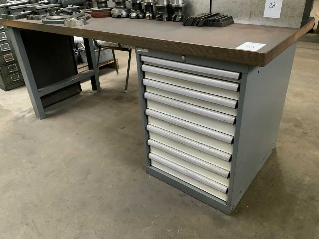 Lista Workbench with drilling/milling tool content