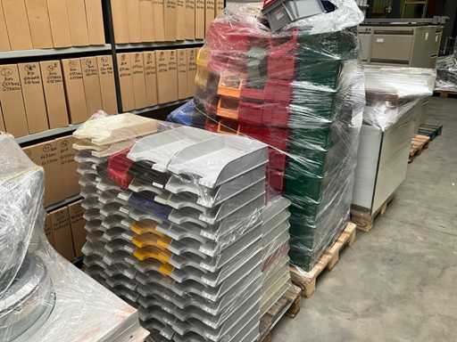 Batch of various storage bins and file bins