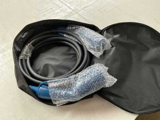 Voldt Charging Cable type 2-3 phase 32A 6 meters