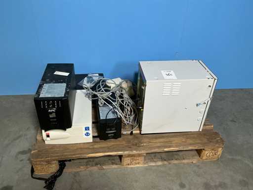 Laboratory equipment (10x)