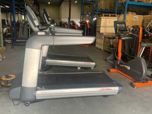 Life Fitness 95T engage treadmill Loopband