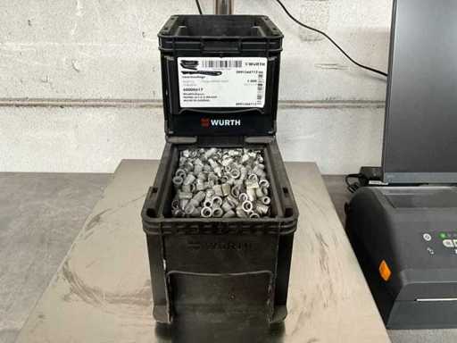 Würth 9.83 kg Blindklinkmoer 0,7-4,2 M6 in stapelbare bak