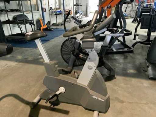 Life fitness 95ci sliverline uprightbike Home Trainer