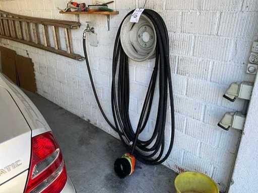 Tuyau d’arrosage avec accessoires