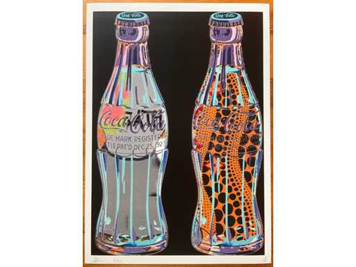 DEATH NYC : Coca-Cola Bottles