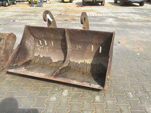 Excavator bucket